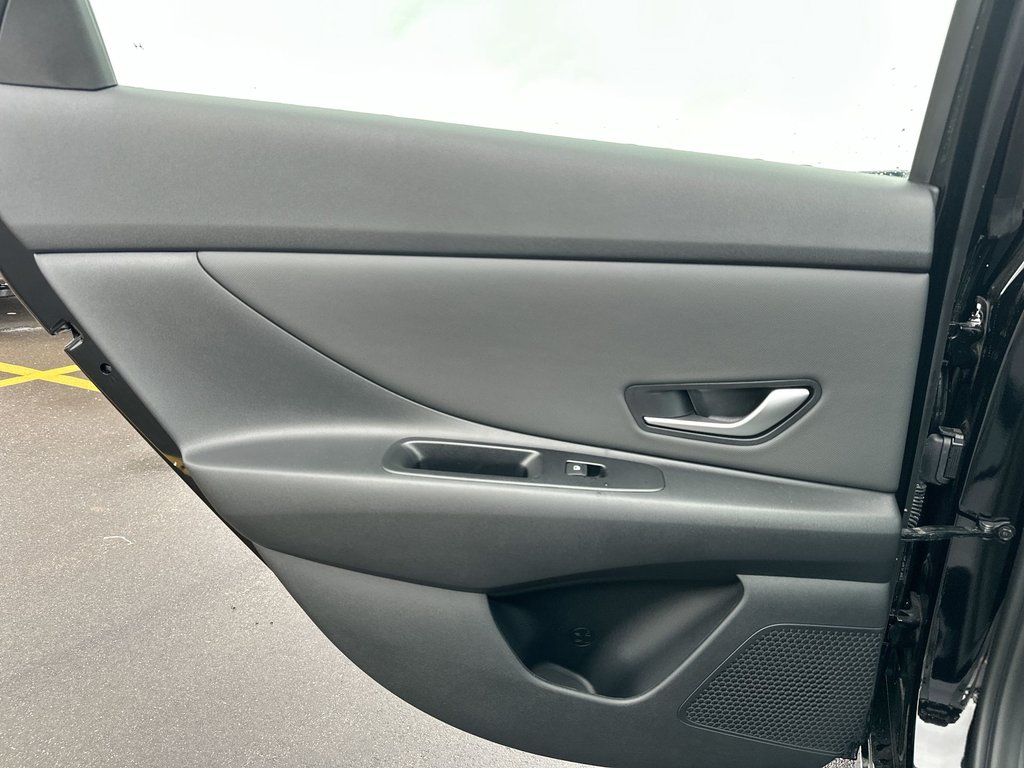 2026 Hyundai Elantra Preferred Tech | Roof | Nav | Warranty to 2030 in Saint John, New Brunswick - 35 - w1024h768px