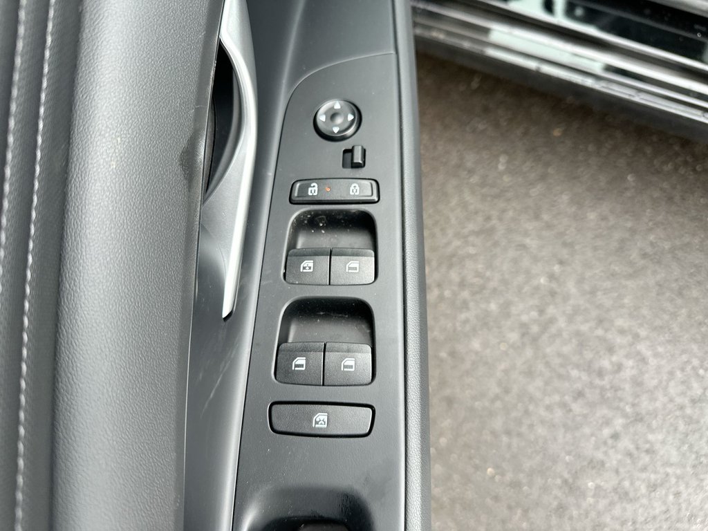 2026 Hyundai Elantra Preferred Tech | Roof | Nav | Warranty to 2030 in Saint John, New Brunswick - 15 - w1024h768px