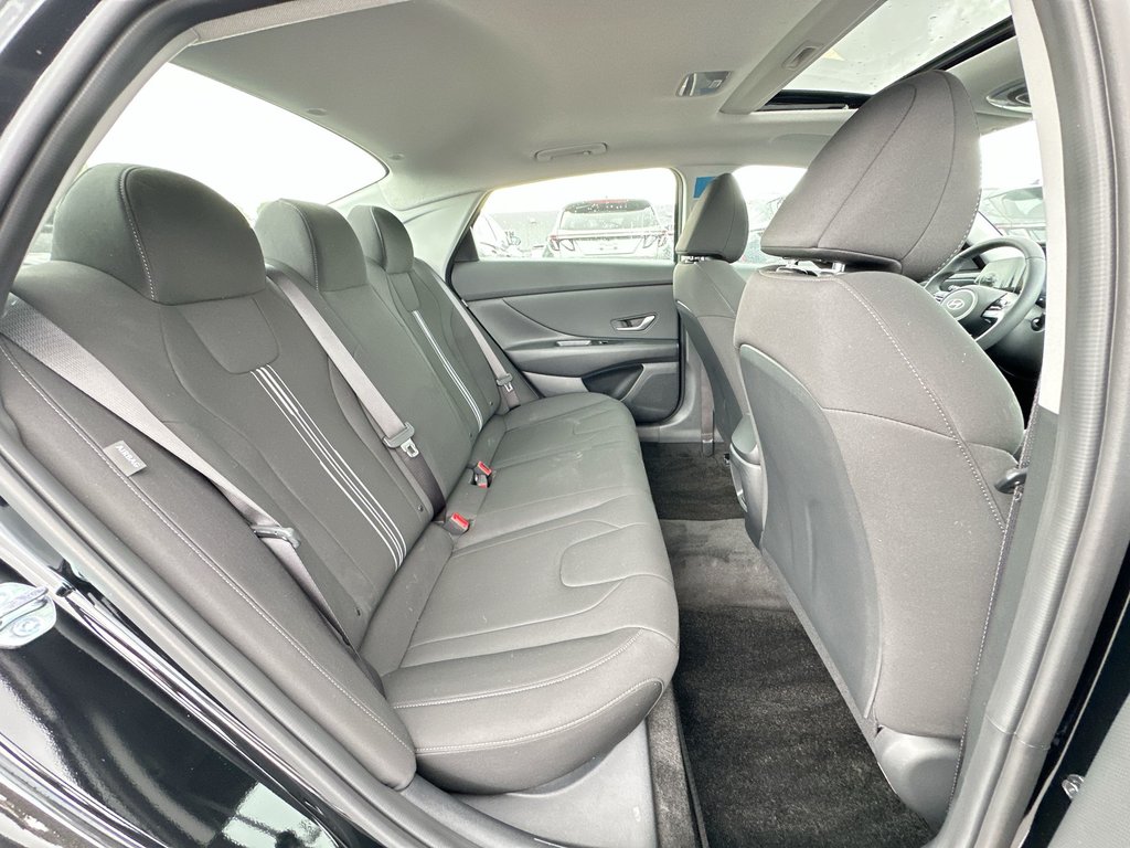 2026 Hyundai Elantra Preferred Tech | Roof | Nav | Warranty to 2030 in Saint John, New Brunswick - 39 - w1024h768px