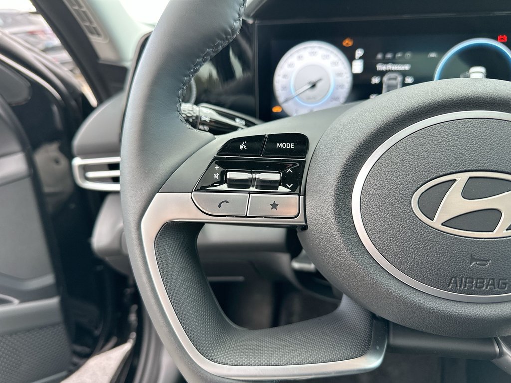 2026 Hyundai Elantra Preferred Tech | Roof | Nav | Warranty to 2031 in Saint John, New Brunswick - 20 - w1024h768px