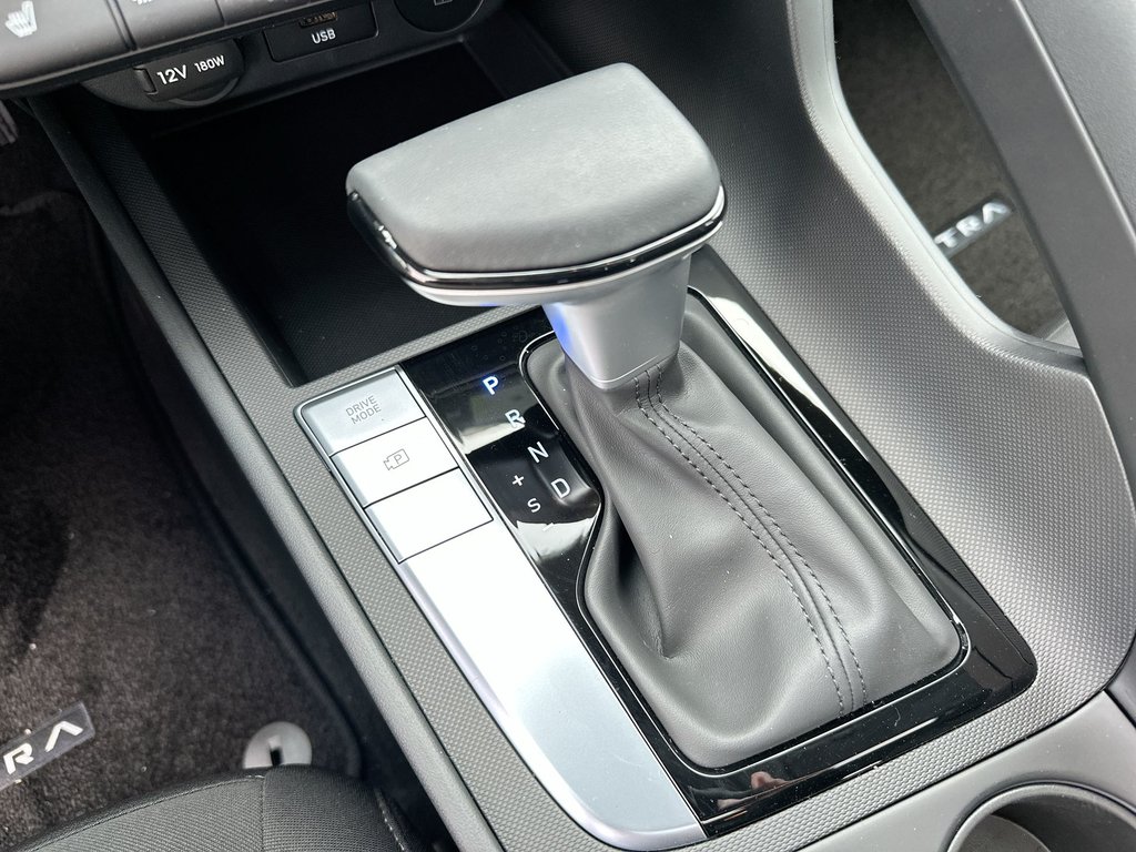 2026 Hyundai Elantra Preferred Tech | Roof | Nav | Warranty to 2031 in Saint John, New Brunswick - 29 - w1024h768px