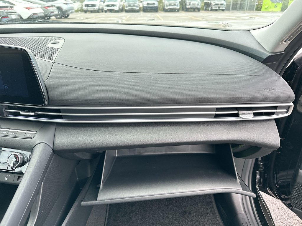 2026 Hyundai Elantra Preferred Tech | Roof | Nav | Warranty to 2031 in Saint John, New Brunswick - 43 - w1024h768px