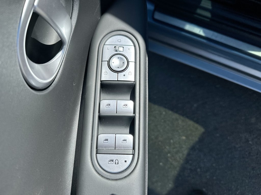 2022 Hyundai IONIQ 5 Ultimate LR | Roof | Lthr | Nav | Warranty to 2030 in Saint John, New Brunswick - 15 - w1024h768px