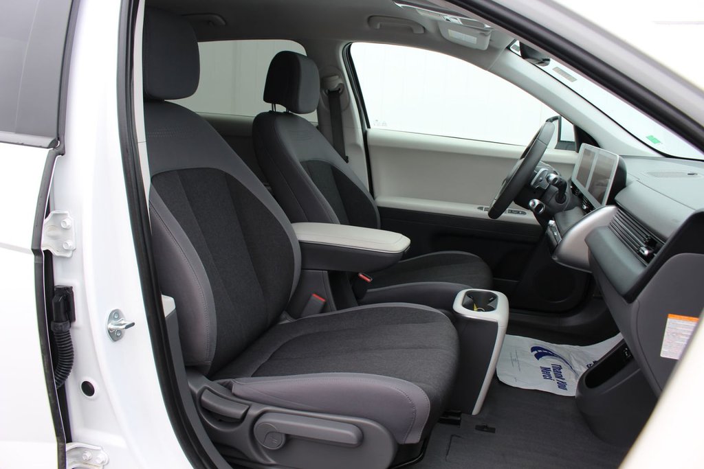 2023 Hyundai Ioniq 5 PREFERRED | EV | Nav | Cam | Warranty to 2031 in Saint John, New Brunswick - 38 - w1024h768px