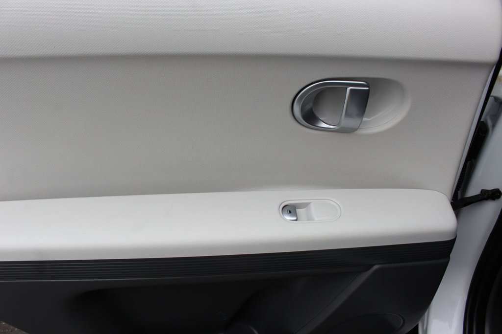 2023 Hyundai Ioniq 5 PREFERRED | EV | Nav | Cam | Warranty to 2031 in Saint John, New Brunswick - 31 - w1024h768px
