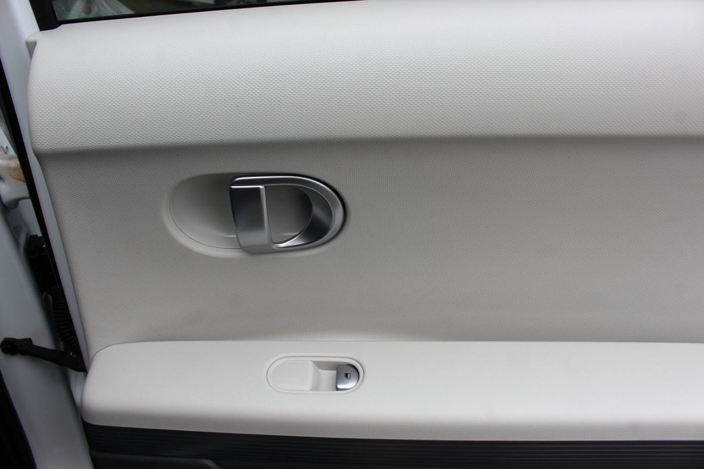 2023 Hyundai Ioniq 5 PREFERRED | EV | Nav | Cam | Warranty to 2031 in Saint John, New Brunswick - 37 - w1024h768px