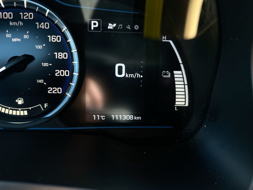 Hyundai Ioniq Hybrid SE | Roof | Cam | HtdSeat | Bluetooth | USB | AC 2017 à Saint John, Nouveau-Brunswick - 23 - w1024h768px