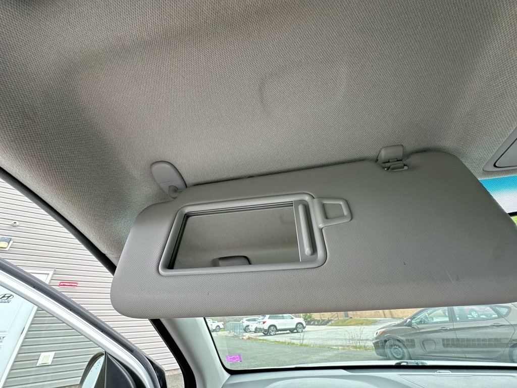 Hyundai Kona Essential | Cam | HtdSeat | Bluetooth | USB | Aux 2019 à Saint John, Nouveau-Brunswick - 48 - w1024h768px