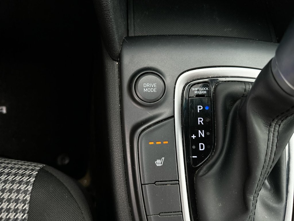 Hyundai Kona Essential | Cam | HtdSeat | Bluetooth | USB | Aux 2019 à Saint John, Nouveau-Brunswick - 31 - w1024h768px