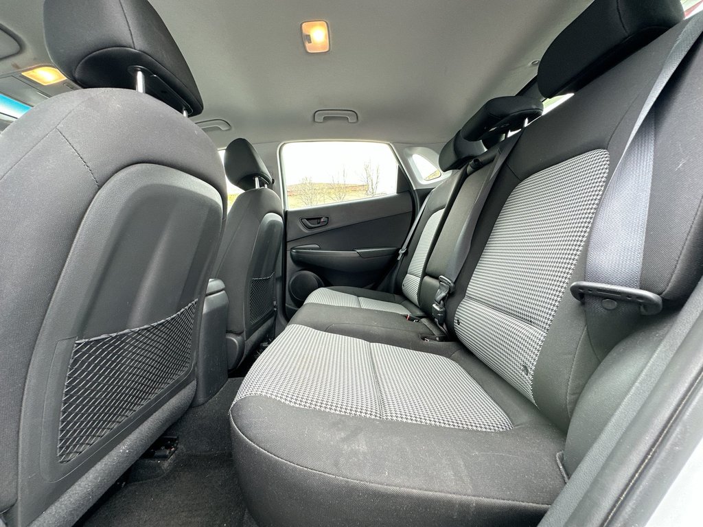Hyundai Kona Essential | Cam | HtdSeat | Bluetooth | USB | Aux 2019 à Saint John, Nouveau-Brunswick - 34 - w1024h768px
