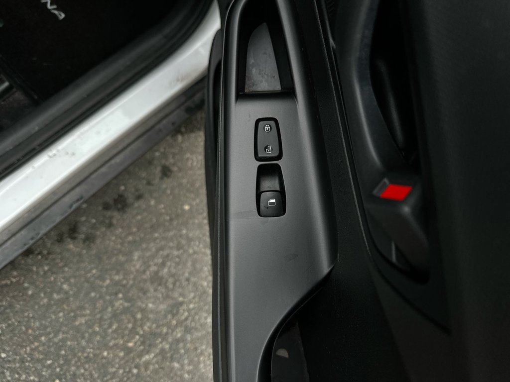 Hyundai Kona Essential | Cam | HtdSeat | Bluetooth | USB | Aux 2019 à Saint John, Nouveau-Brunswick - 46 - w1024h768px