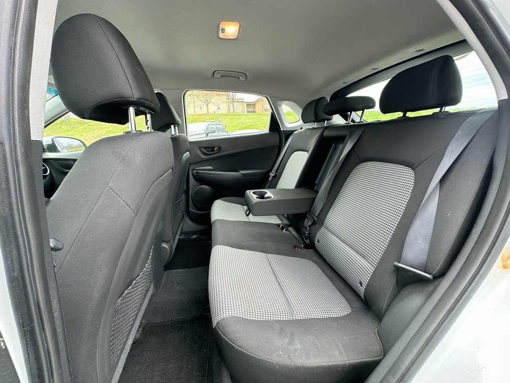 Hyundai Kona Essential | Cam | HtdSeat | Bluetooth | USB | Aux 2019 à Saint John, Nouveau-Brunswick - 33 - w1024h768px