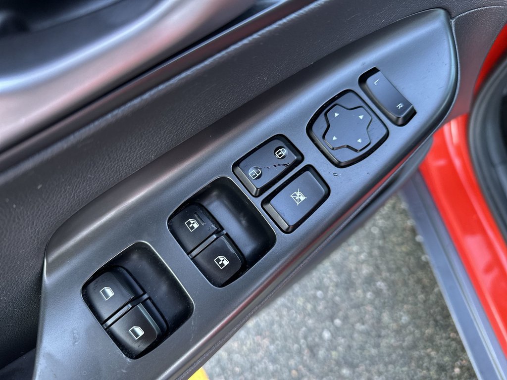 2020 Hyundai Kona Ultimate | Cam | Lthr | HtdSeats | Bluetooth | USB in Saint John, New Brunswick - 15 - w1024h768px