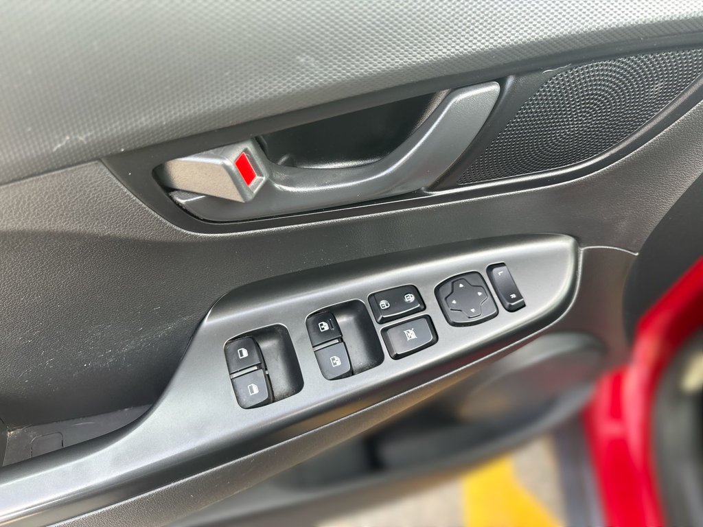 2021 Hyundai Kona Trend | Roof | HtdSeat | Cam | Warranty to 2026 in Saint John, New Brunswick - 14 - w1024h768px