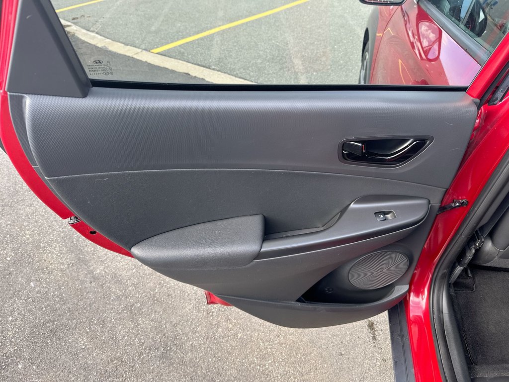 2021 Hyundai Kona Ultimate | Cam | Roof | Lthr | Warranty to 2026 in Saint John, New Brunswick - 35 - w1024h768px