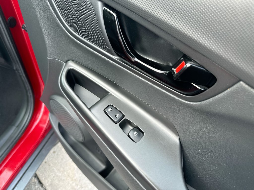 2021 Hyundai Kona Ultimate | Cam | Roof | Lthr | Warranty to 2026 in Saint John, New Brunswick - 46 - w1024h768px