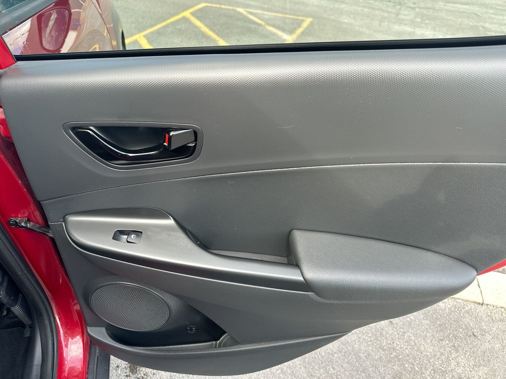 2021 Hyundai Kona Ultimate | Cam | Roof | Lthr | Warranty to 2026 in Saint John, New Brunswick - 41 - w1024h768px