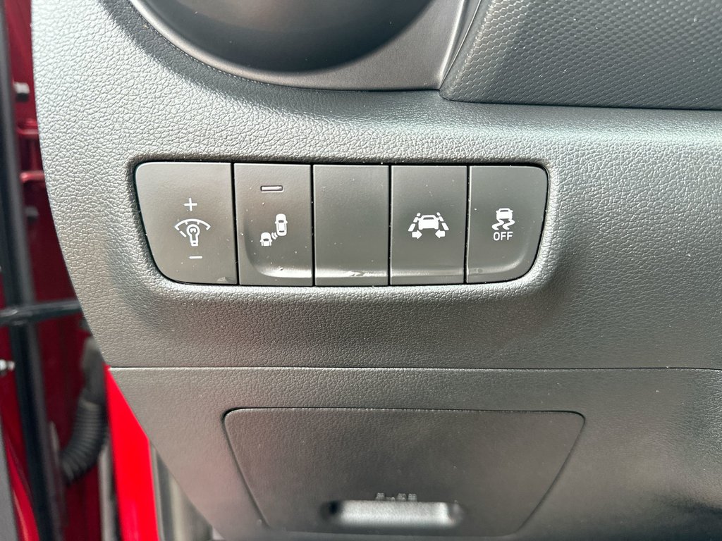 2021 Hyundai Kona Luxury | Lthr | Roof | Htd Whl | Alloy | Bluetooth in Saint John, New Brunswick - 22 - w1024h768px