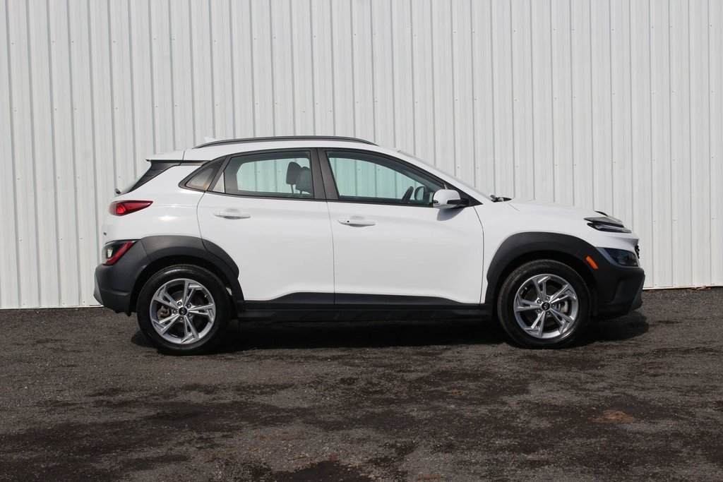 2022 Hyundai Kona Preferred | Leather | SunRoof | Warranty to 2026 in Saint John, New Brunswick - 8 - w1024h768px