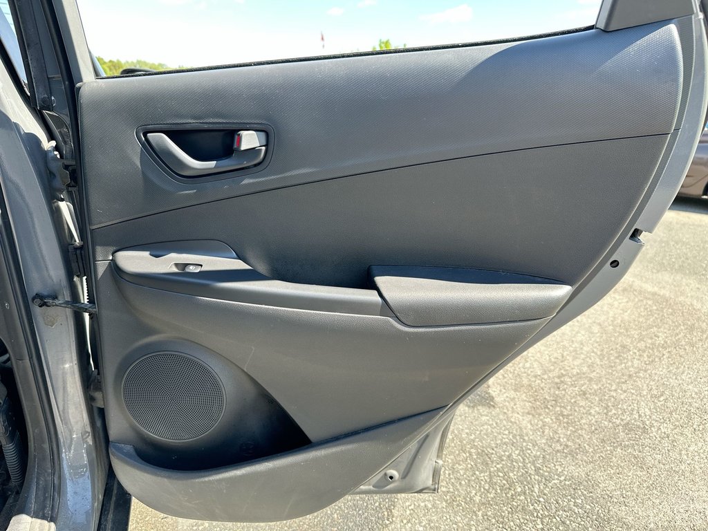 2022 Hyundai Kona Essential | Htd Sts | Bluetooth | Warranty to 2027 in Saint John, New Brunswick - 41 - w1024h768px