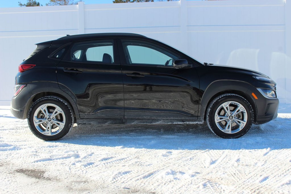 2023 Hyundai Kona Preferred | Leather | SunRoof | Warranty to 2028 in Saint John, New Brunswick - 8 - w1024h768px