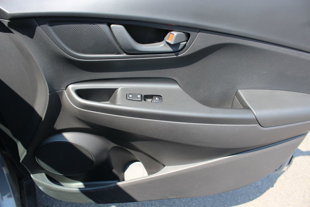 Hyundai Kona Essential | HtdSeat | Cam | Aux | Warranty to 2027 2023 à Saint John, Nouveau-Brunswick - 50 - w1024h768px