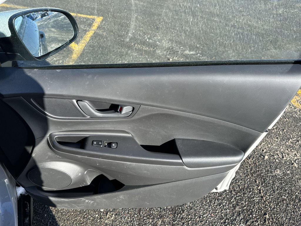2023 Hyundai Kona Preferred | HtdSeat | Cam | USB | Warranty to 2028 in Saint John, New Brunswick - 46 - w1024h768px