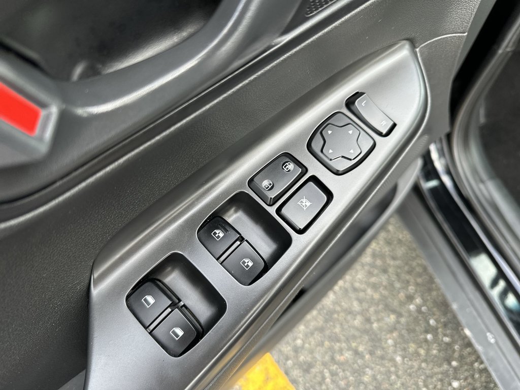 2023 Hyundai Kona Preferred | Cam | HtdSeats | Warranty to 2028 in Saint John, New Brunswick - 15 - w1024h768px