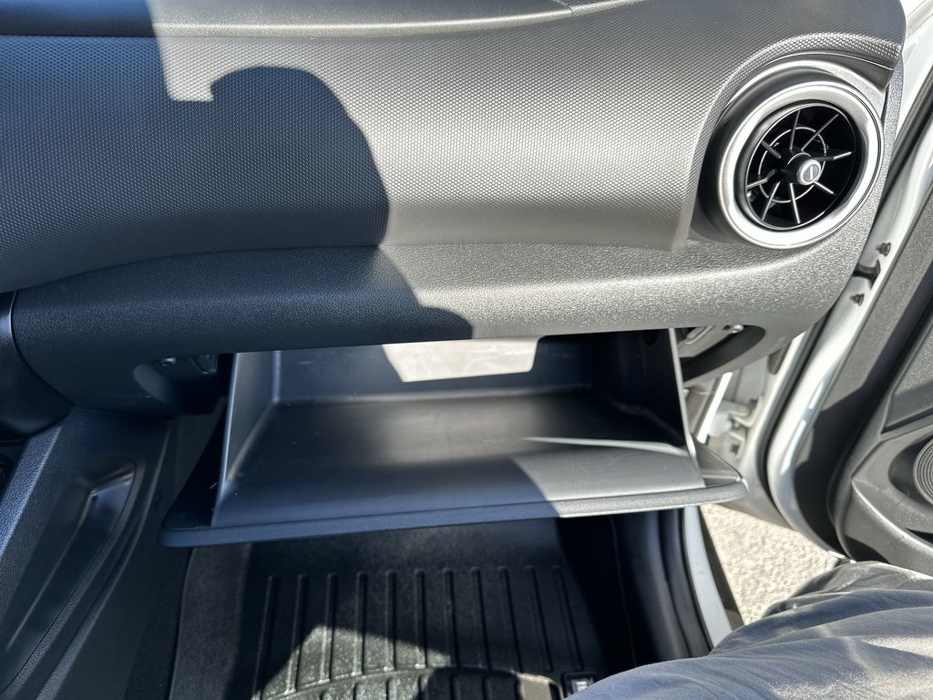 Hyundai Kona Essential | Cam | HtdSeats | Warranty to 2027 2023 à Saint John, Nouveau-Brunswick - 43 - w1024h768px