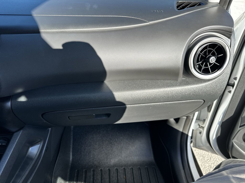 Hyundai Kona Essential | Cam | HtdSeats | Warranty to 2027 2023 à Saint John, Nouveau-Brunswick - 44 - w1024h768px