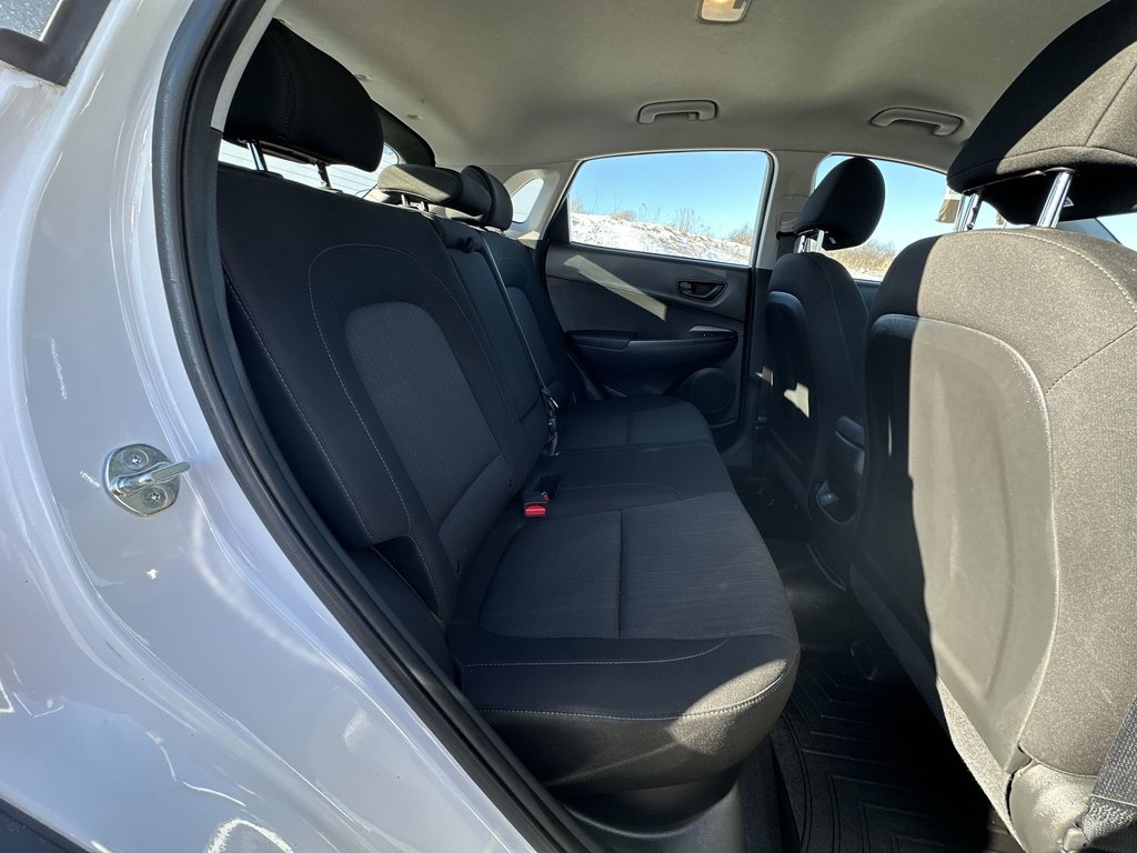 Hyundai Kona Essential | Cam | HtdSeats | Warranty to 2027 2023 à Saint John, Nouveau-Brunswick - 40 - w1024h768px