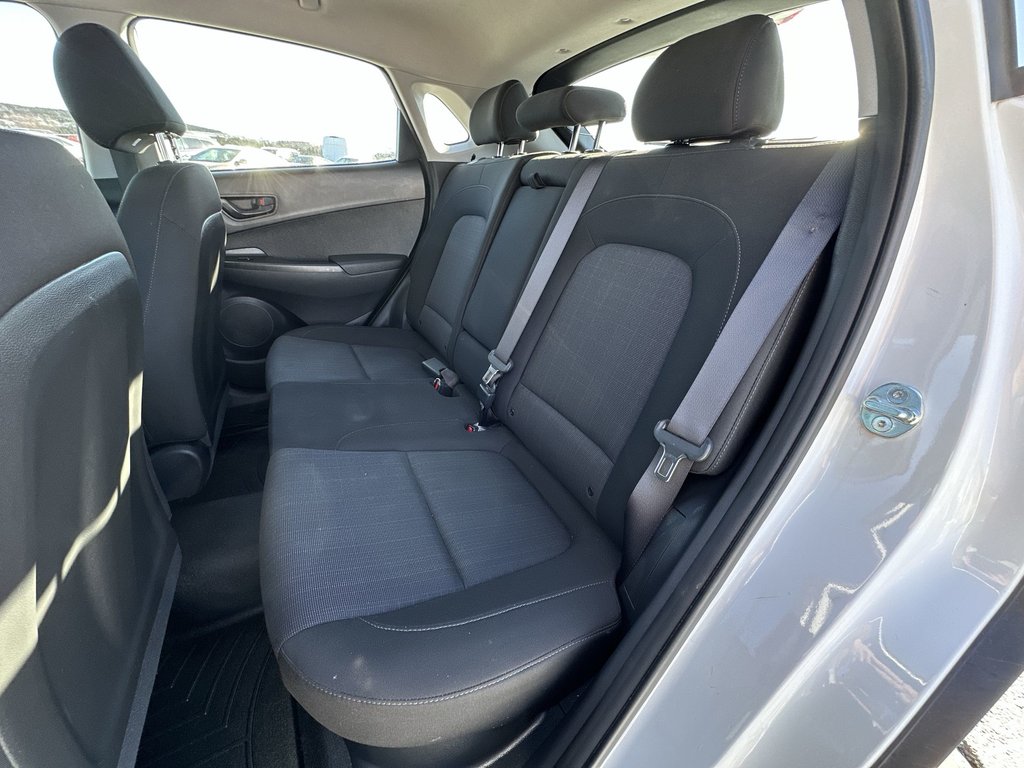 Hyundai Kona Essential | Cam | HtdSeats | Warranty to 2027 2023 à Saint John, Nouveau-Brunswick - 32 - w1024h768px