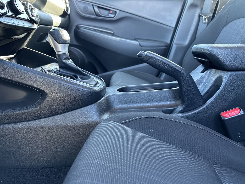 Hyundai Kona Essential | Cam | HtdSeats | Warranty to 2027 2023 à Saint John, Nouveau-Brunswick - 30 - w1024h768px