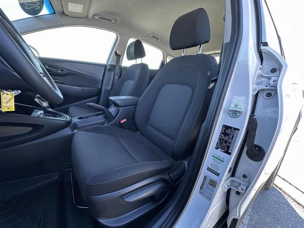 Hyundai Kona Essential | Cam | HtdSeats | Warranty to 2027 2023 à Saint John, Nouveau-Brunswick - 14 - w1024h768px