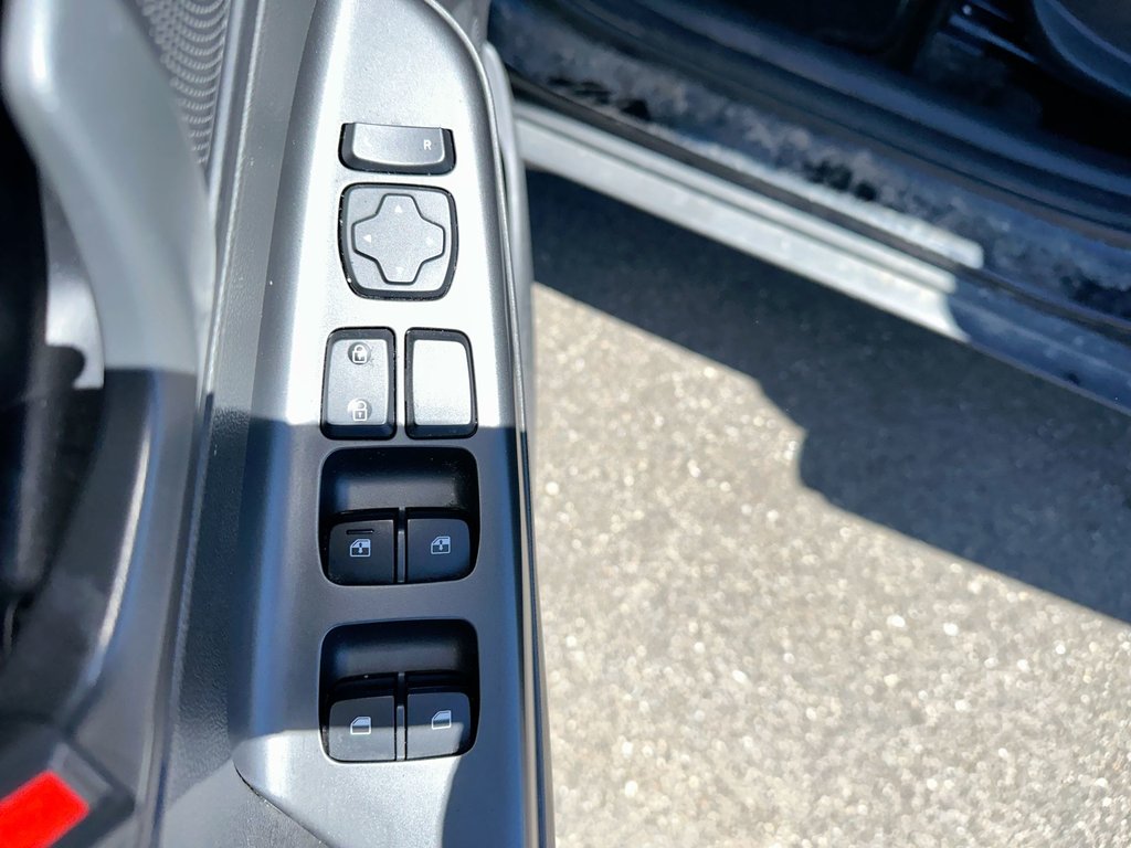 2023 Hyundai Kona Preferred | Cam | HtdSeats | Warranty to 2028 in Saint John, New Brunswick - 15 - w1024h768px