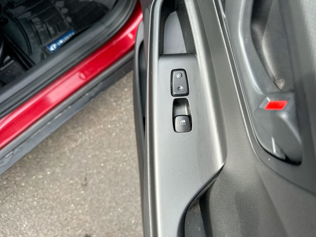 2023 Hyundai Kona Preferred | RmtStart | HtdSeats | Warranty to 2028 in Saint John, New Brunswick - 46 - w1024h768px