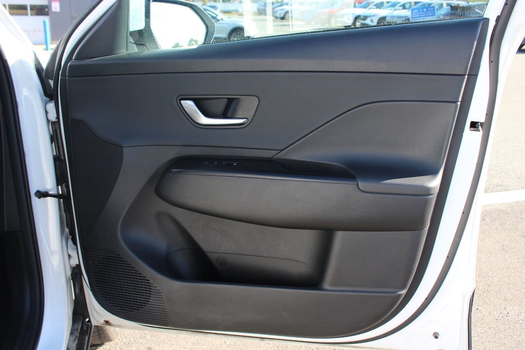 2024 Hyundai Kona Preferred Trend | Lthr | Roof | Warranty to 2029 in Saint John, New Brunswick - 45 - w1024h768px