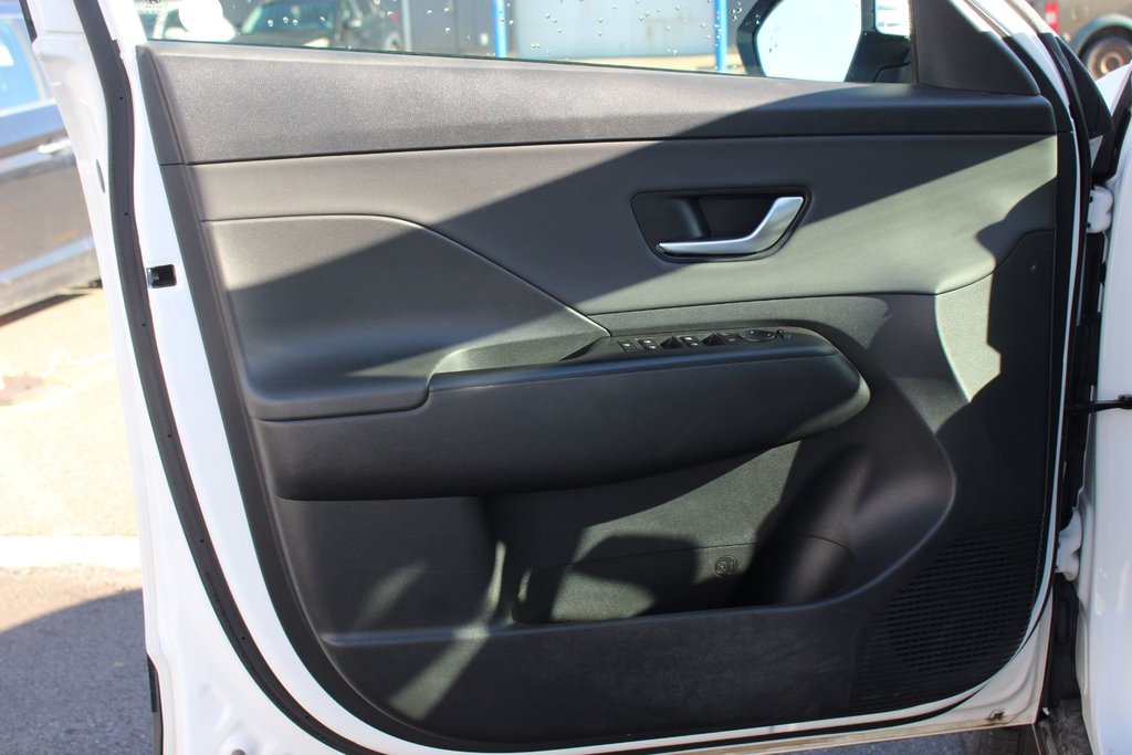 2024 Hyundai Kona Preferred Trend | Lthr | Roof | Warranty to 2029 in Saint John, New Brunswick - 55 - w1024h768px