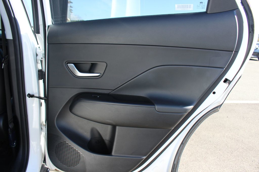 2024 Hyundai Kona Preferred Trend | Lthr | Roof | Warranty to 2029 in Saint John, New Brunswick - 36 - w1024h768px