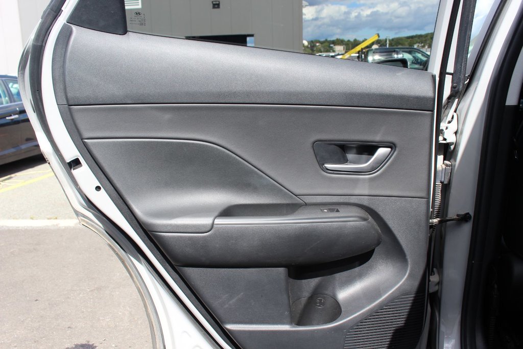 2024 Hyundai Kona Preferred Trend | Lthr | Roof | Warranty to 2029 in Saint John, New Brunswick - 39 - w1024h768px
