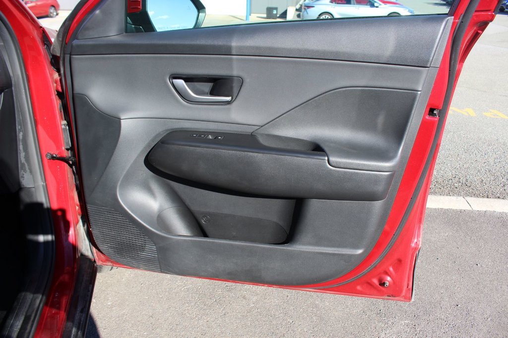 2024 Hyundai Kona Preferred Trend | Lthr | Roof | Warranty to 2029 in Saint John, New Brunswick - 50 - w1024h768px