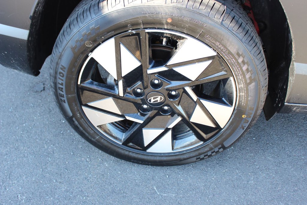 2024 Hyundai Kona Preferred Trend | Lthr | Roof | Warranty to 2029 in Saint John, New Brunswick - 11 - w1024h768px