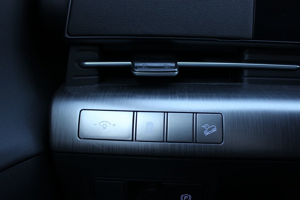 2024 Hyundai Kona Preferred Trend | Lthr | Roof | Warranty to 2029 in Saint John, New Brunswick - 24 - w1024h768px