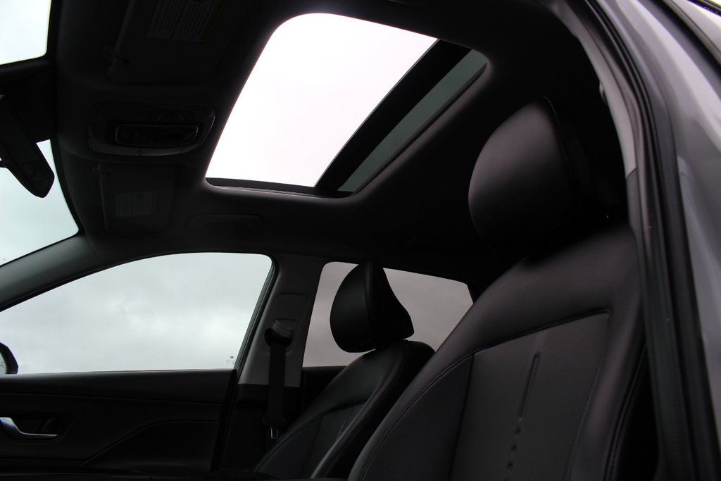2024 Hyundai Kona Preferred Trend | Lthr | Roof | Warranty to 2029 in Saint John, New Brunswick - 32 - w1024h768px