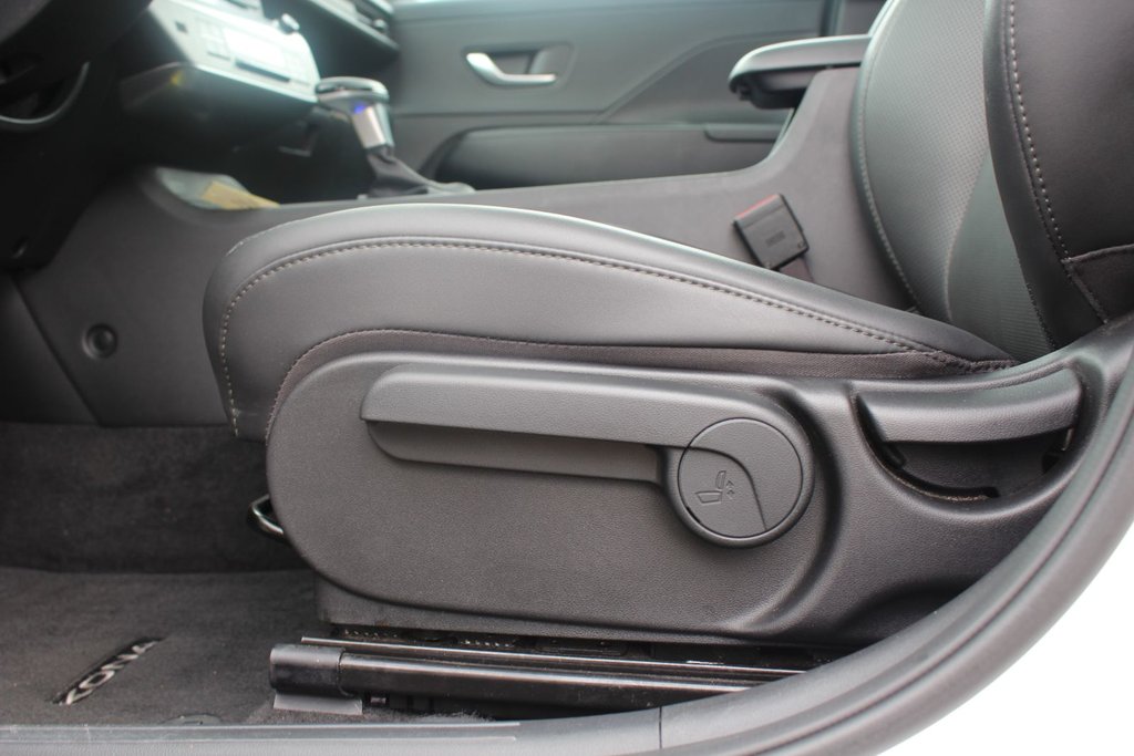 2024 Hyundai Kona Preferred Trend | Lthr | Roof | Warranty to 2029 in Saint John, New Brunswick - 12 - w1024h768px