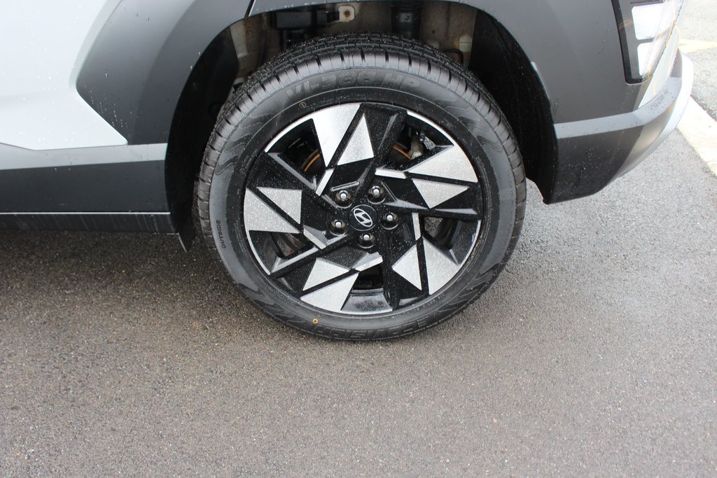 2024 Hyundai Kona Preferred Trend | Lthr | Roof | Warranty to 2029 in Saint John, New Brunswick - 9 - w1024h768px
