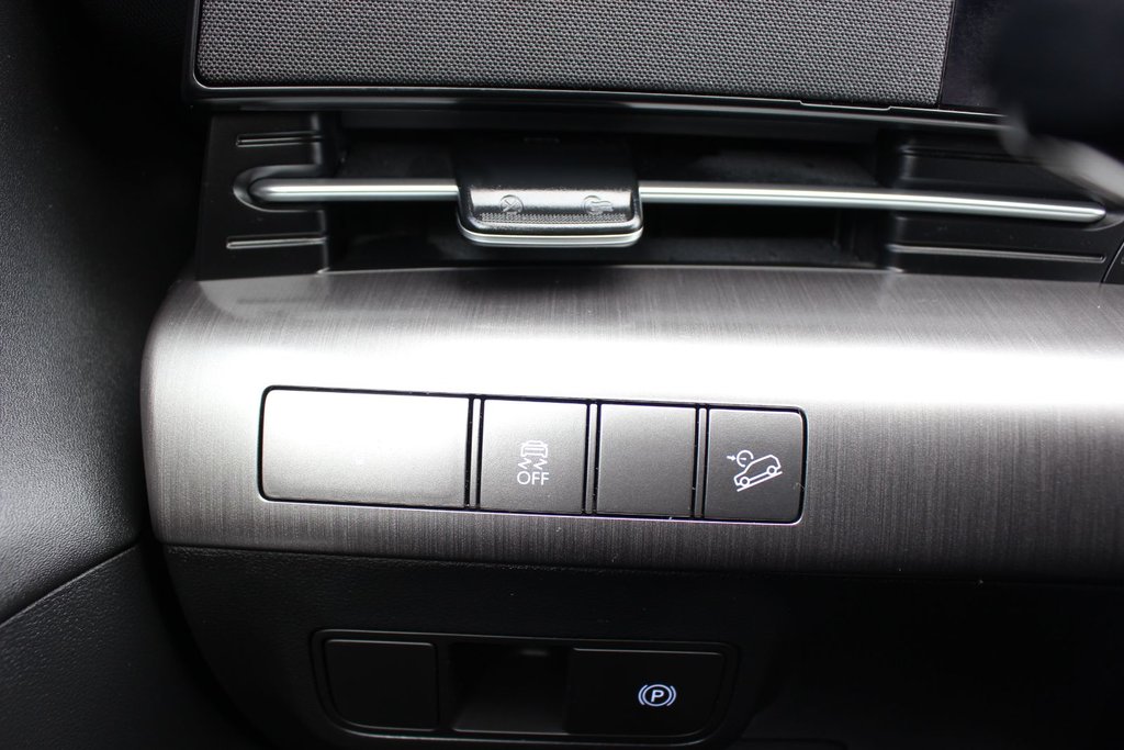 2024 Hyundai Kona Preferred Trend | Roof | Cam | Warranty to 2029 in Saint John, New Brunswick - 35 - w1024h768px