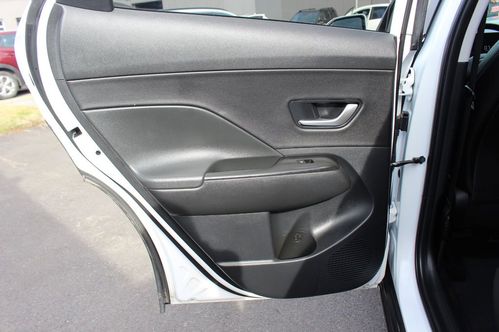 2024 Hyundai Kona Preferred Trend | Roof | Cam | Warranty to 2029 in Saint John, New Brunswick - 51 - w1024h768px