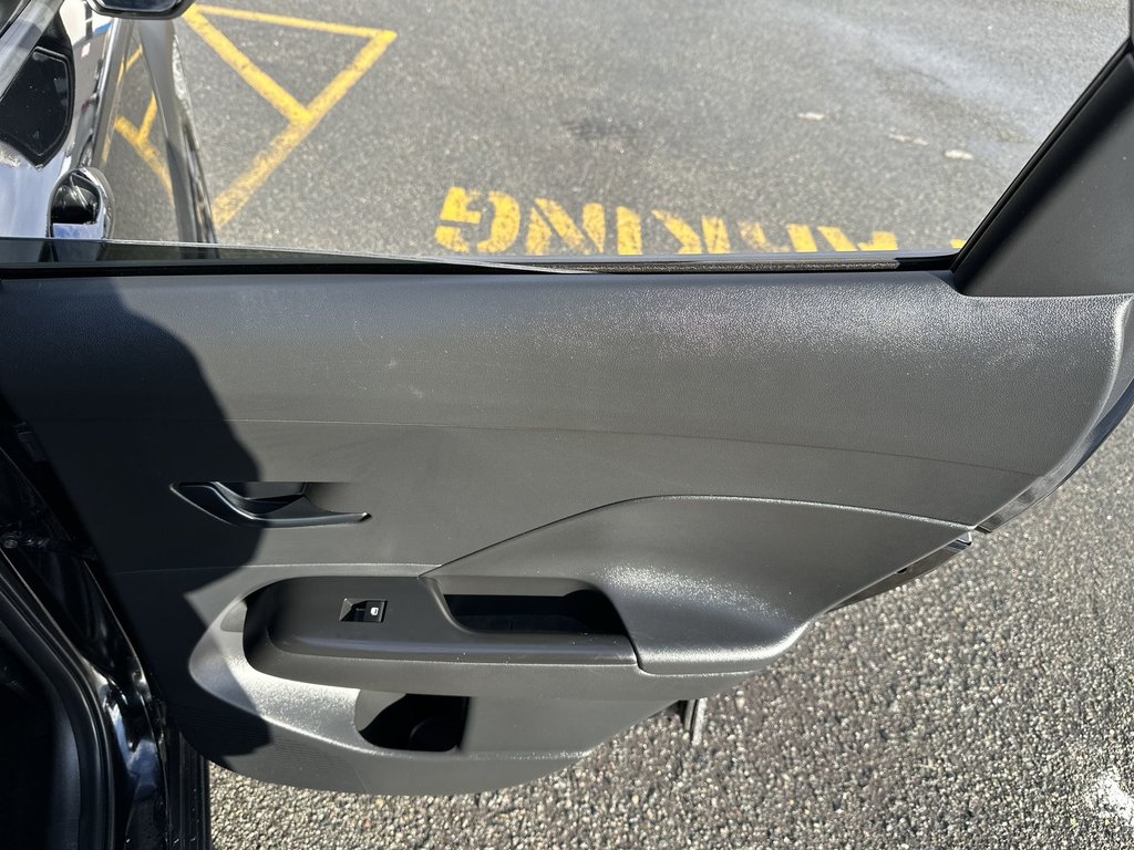 Hyundai Kona Preferred | Cam | HtdSeats | Wrranty to 2029 2024 à Saint John, Nouveau-Brunswick - 41 - w1024h768px