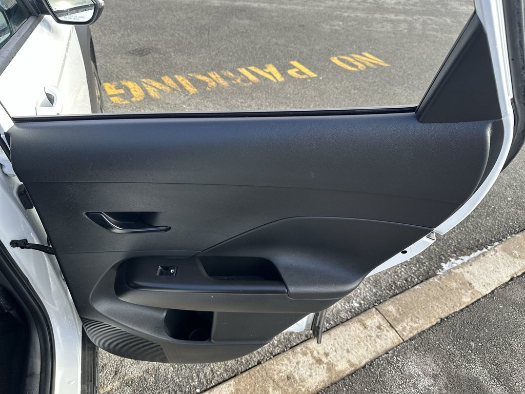 2024 Hyundai Kona Preferred | Cam | HtdSeats | Warranty to 2029 in Saint John, New Brunswick - 41 - w1024h768px